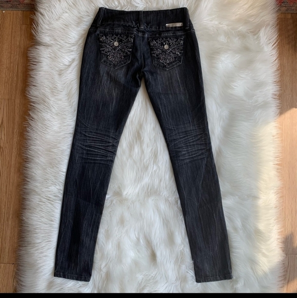 Almost Famous Black Skinny Jean Juniors 